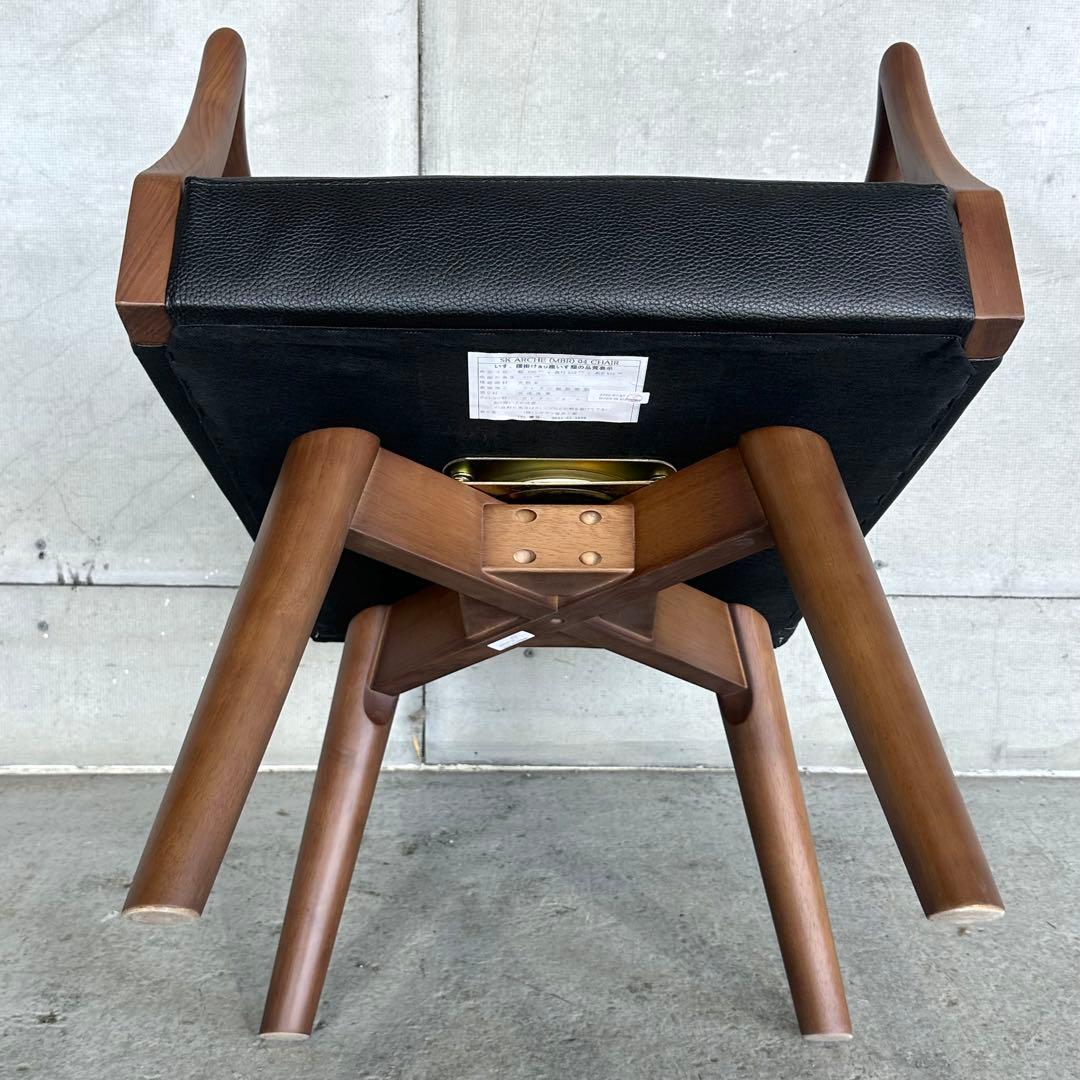 シギヤマ家具 SK ARCHE MBR 04 チェア｜天然木×ブラックレザー調｜