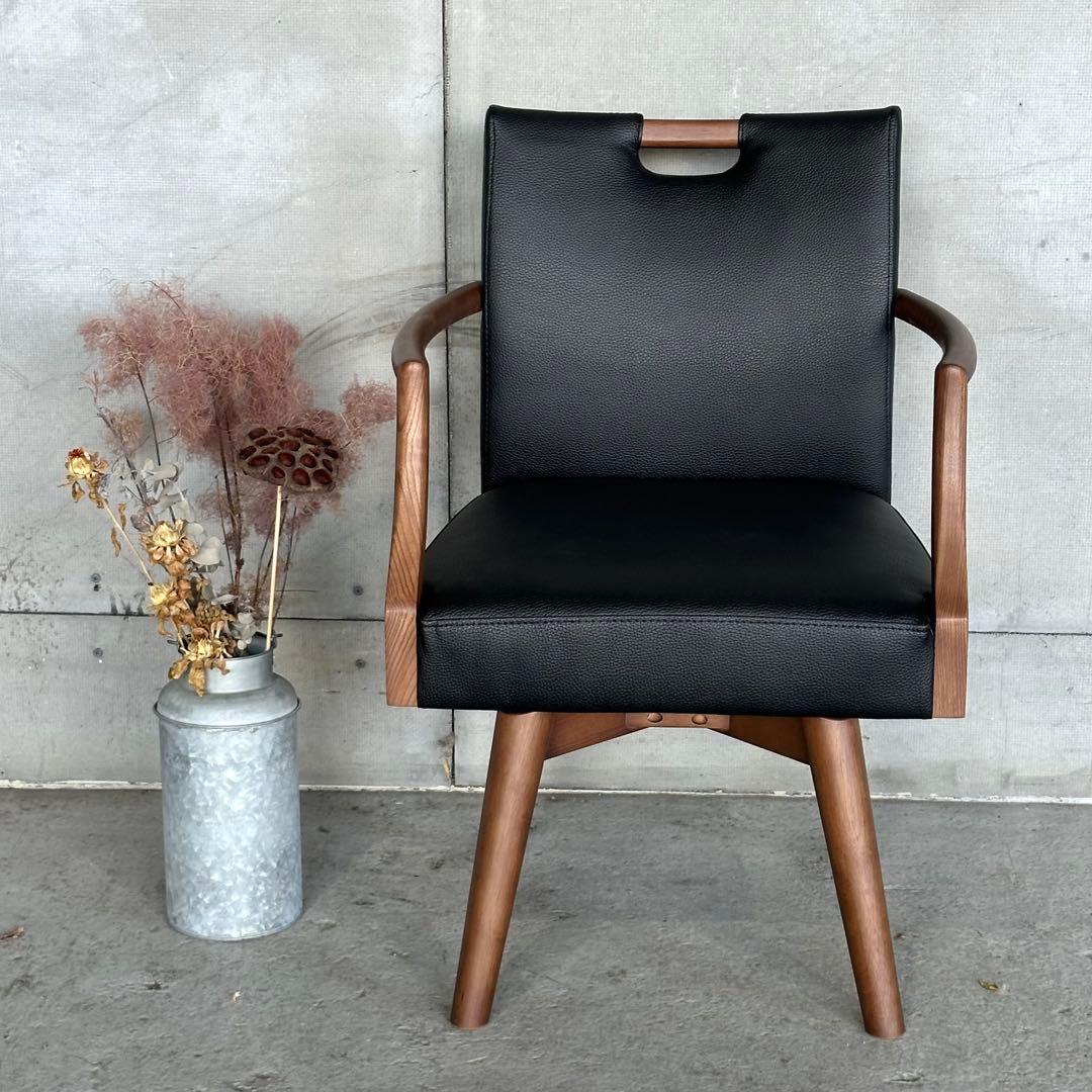 シギヤマ家具 SK ARCHE MBR 04 チェア｜天然木×ブラックレザー調｜