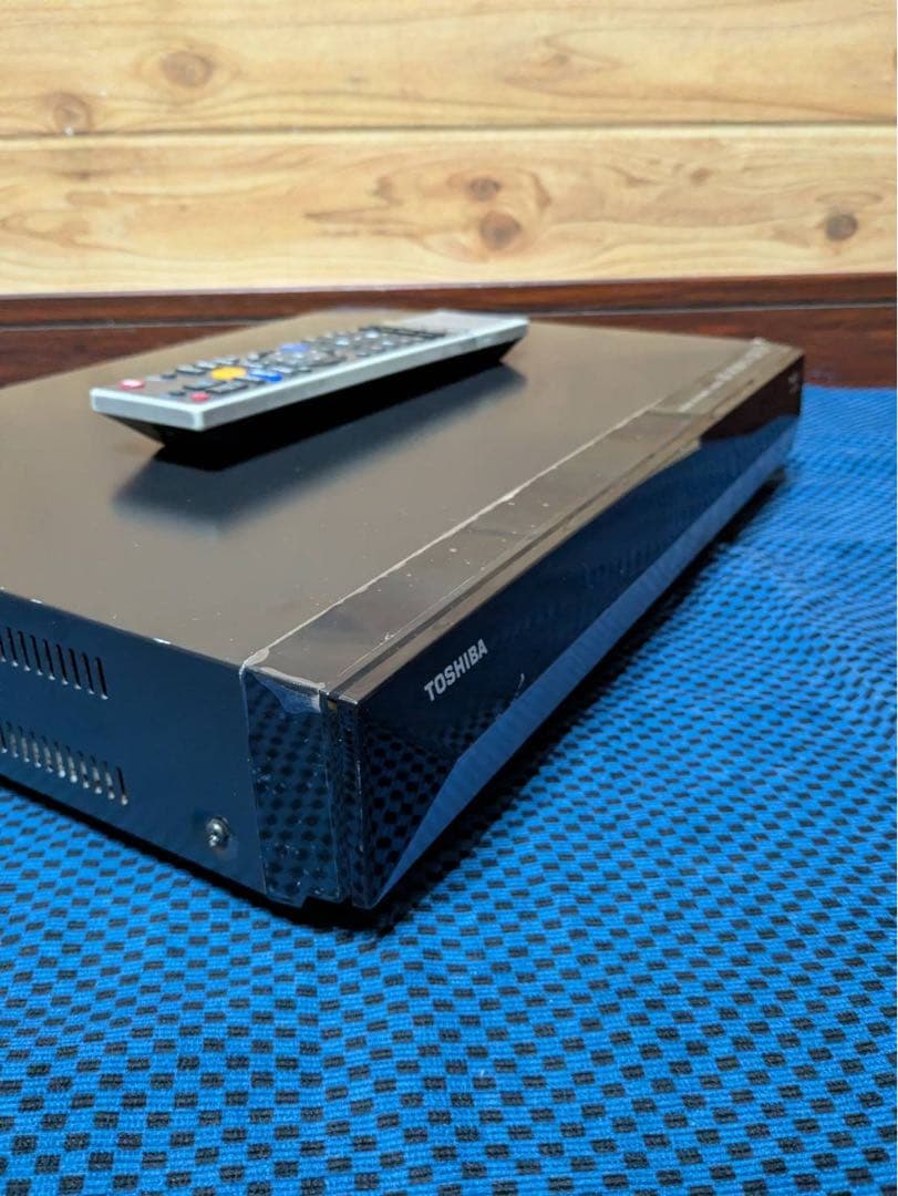 ラスト値下げ‼️TOSHIBA ブルーレイレコーダー リモコン付き