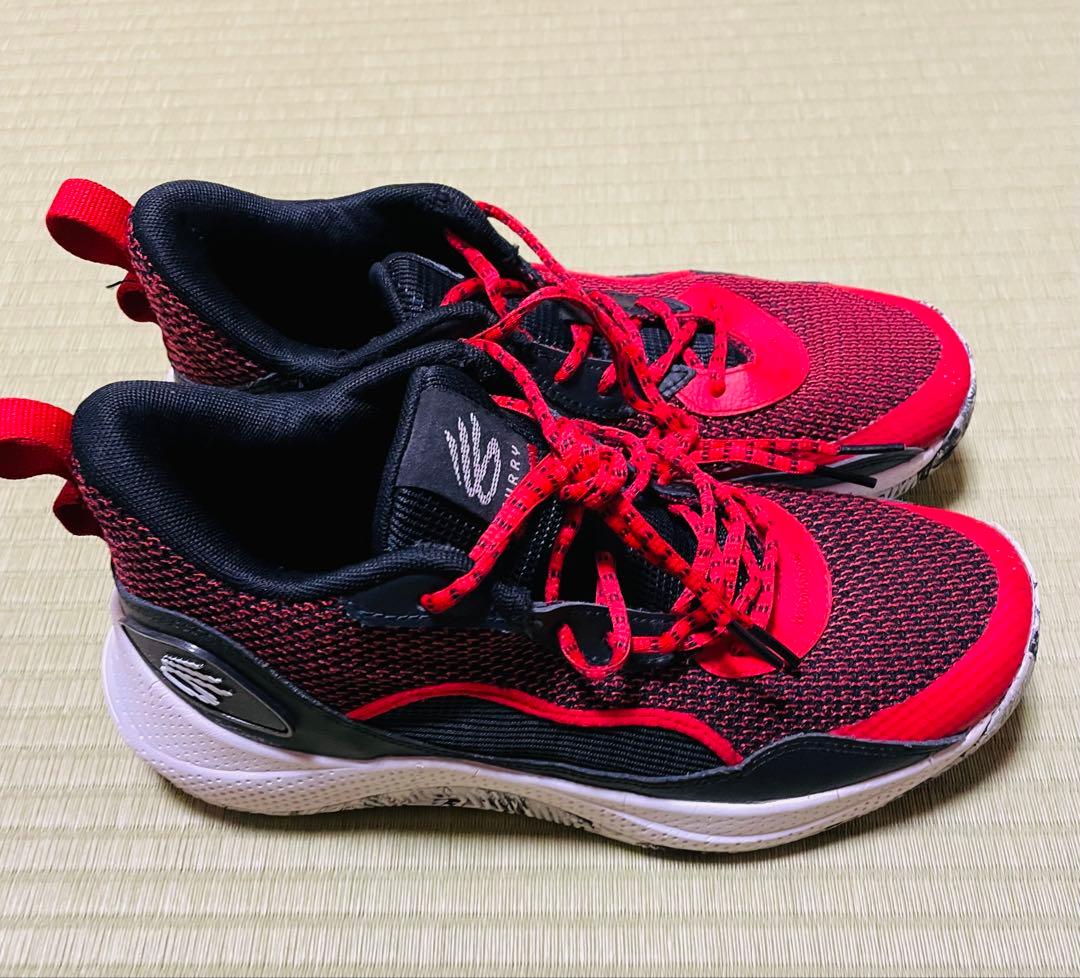 アンダーアーマー　バスケットシューズ　 CURRY Z3 24 赤　27.0