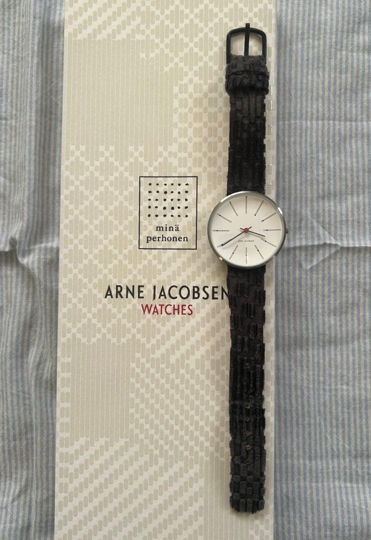 アルネヤコブセン × ミナペルホネン 腕時計