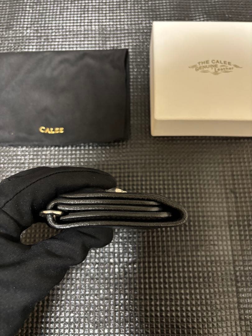 （激レア）CALEE ブラックレザー 三つ折り財布 山田蓮