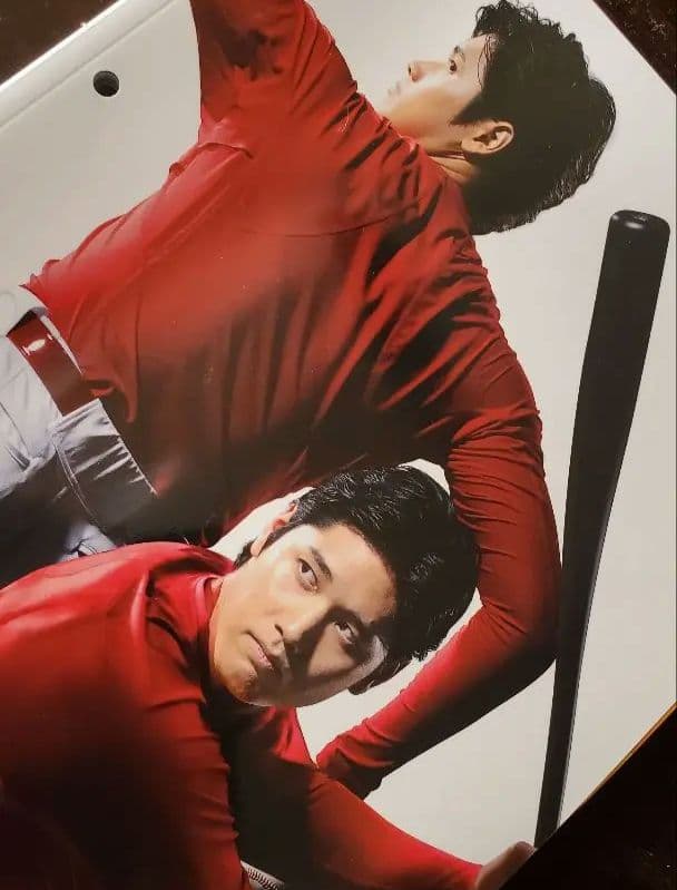 大谷翔平　DESCENTE　ベースボールカタログ2022