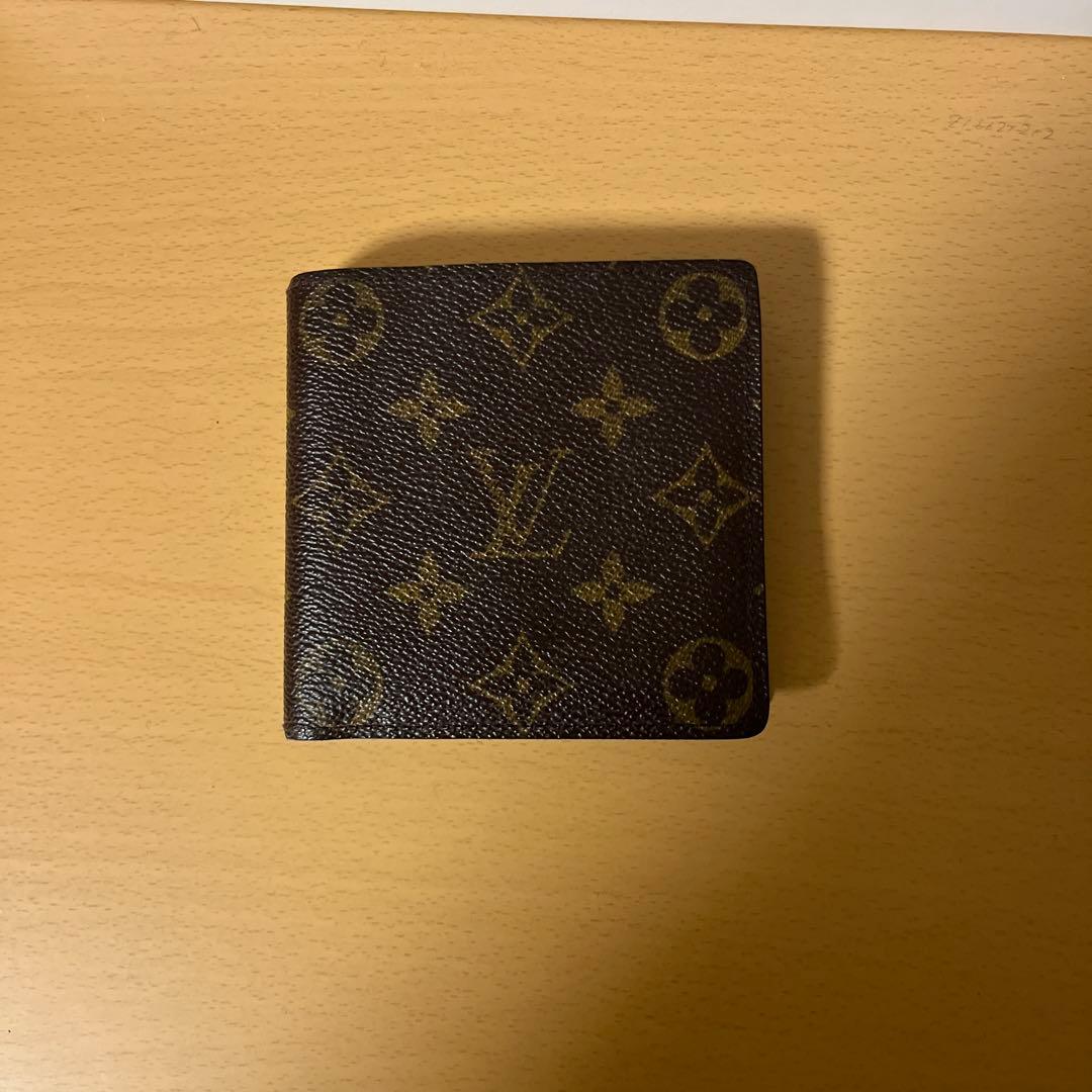 LOUIS VUITTON ２つ折り財布