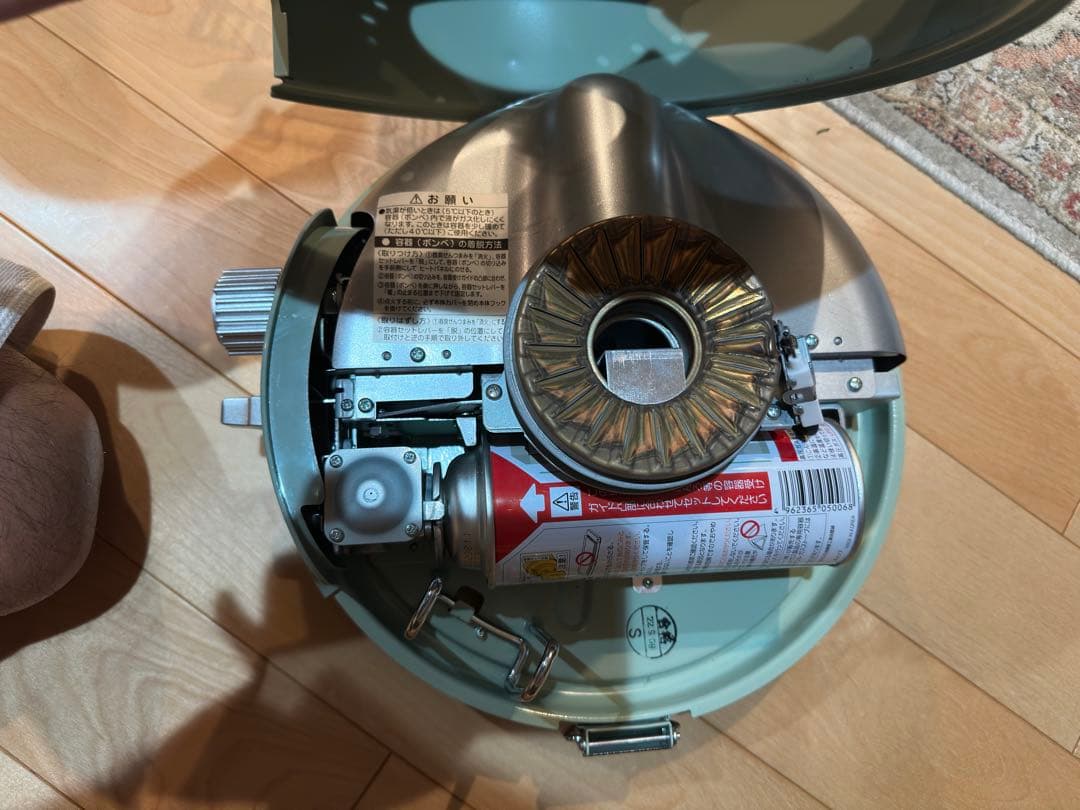 アラジン　ガスストーブ