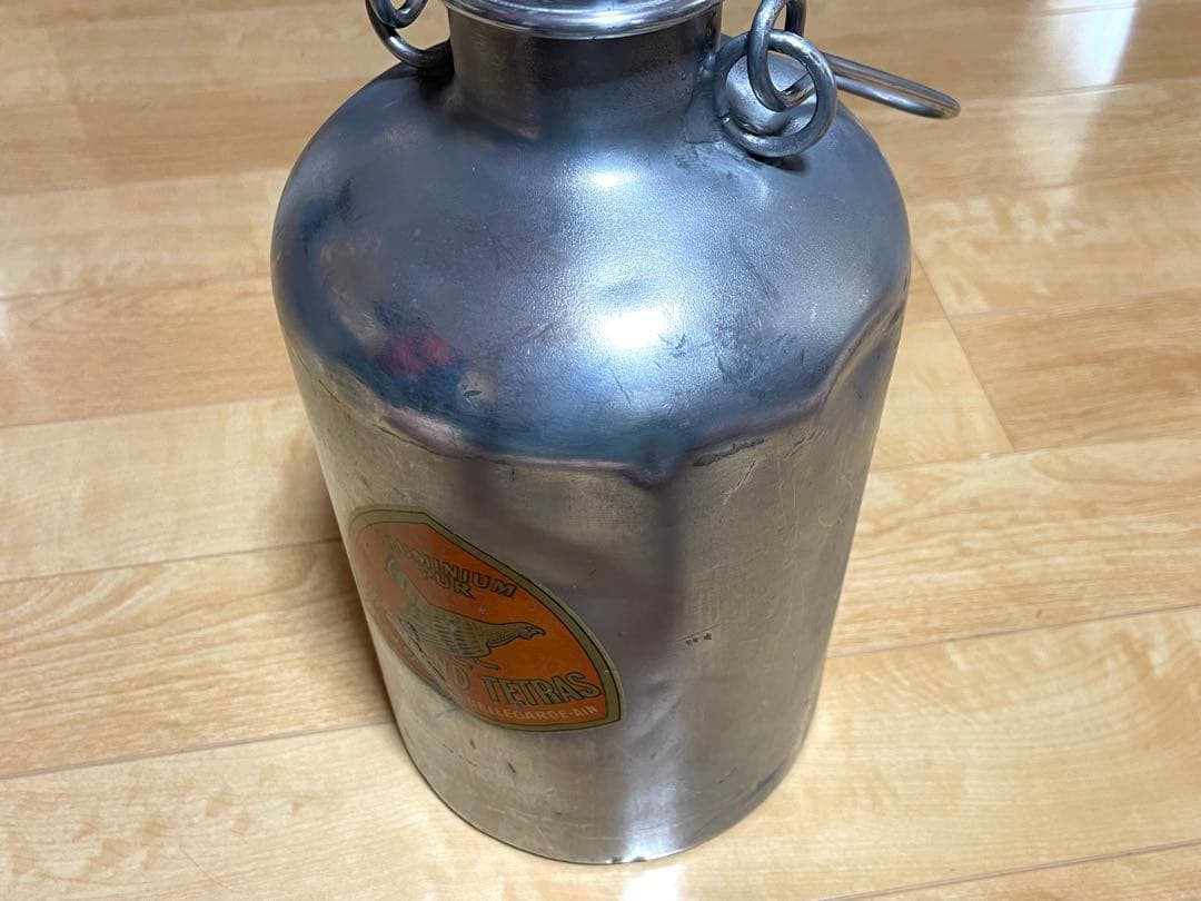 【LE GRAND TETRAS】 ウォータージャグ