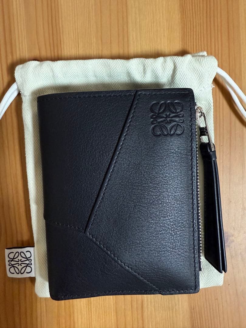 LOEWE ロエベ　パズル スリム コンパクト ウォレット クラシックカーフ