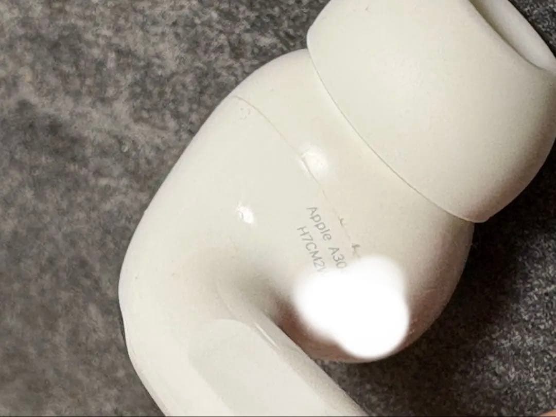 Apple AirPods Pro 第2世代 タイプC（正規品の証・刻印あり）