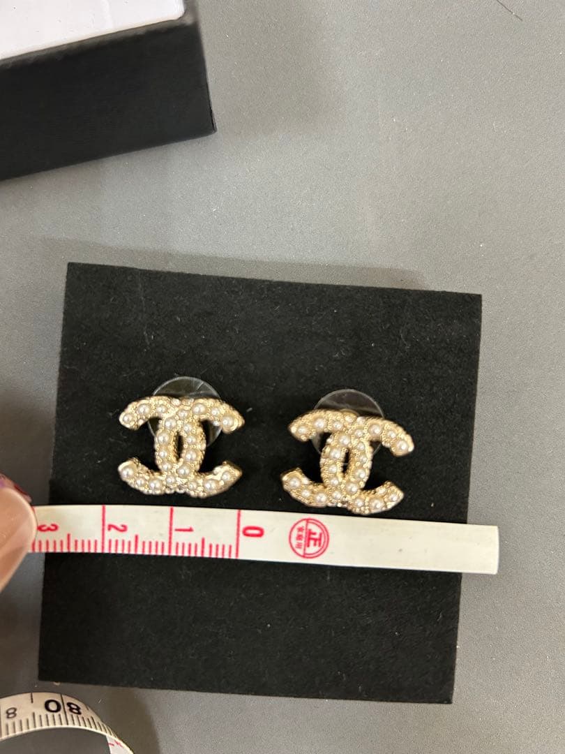 CHANEピアス贅沢華やかパールココマーク 人気