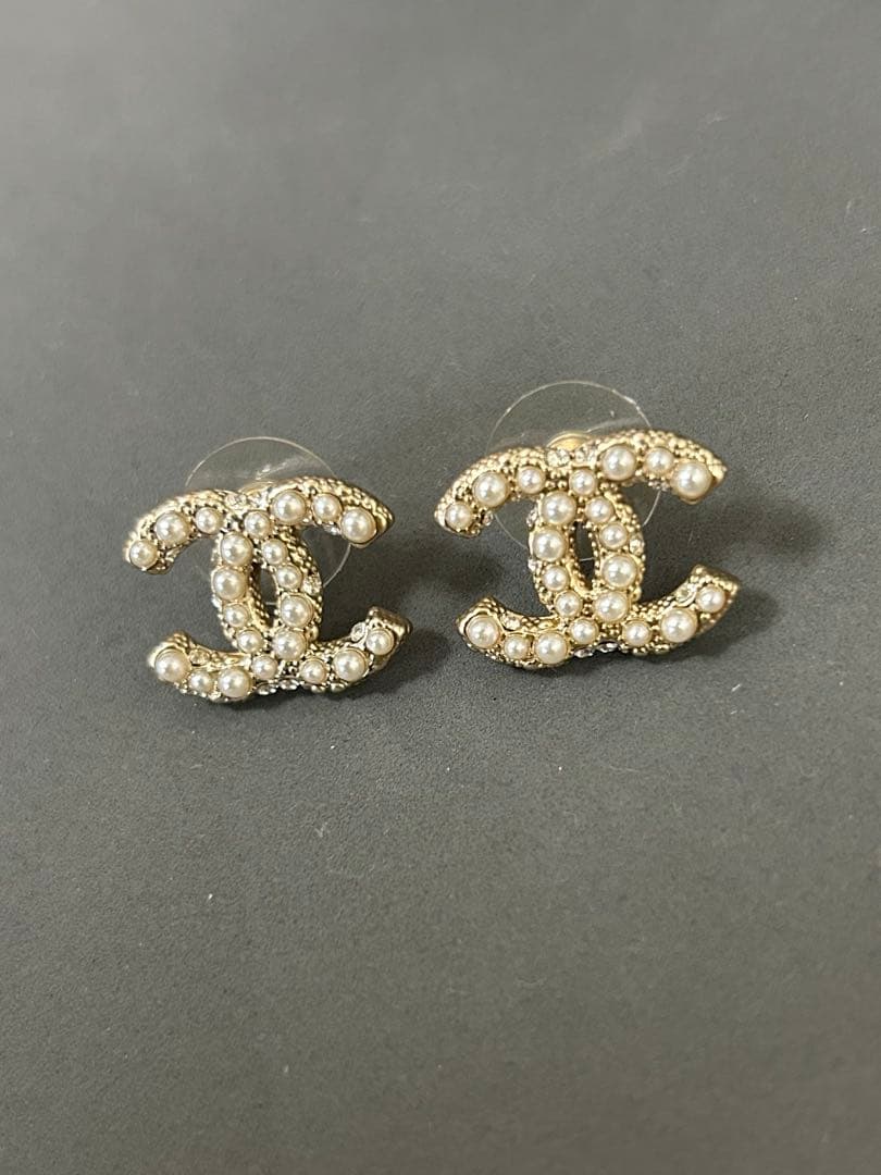 CHANEピアス贅沢華やかパールココマーク 人気