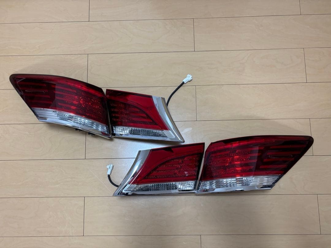 点灯確認済み　210クラウン　ロイヤル　マジェスタ　テールランプ　セット　純正