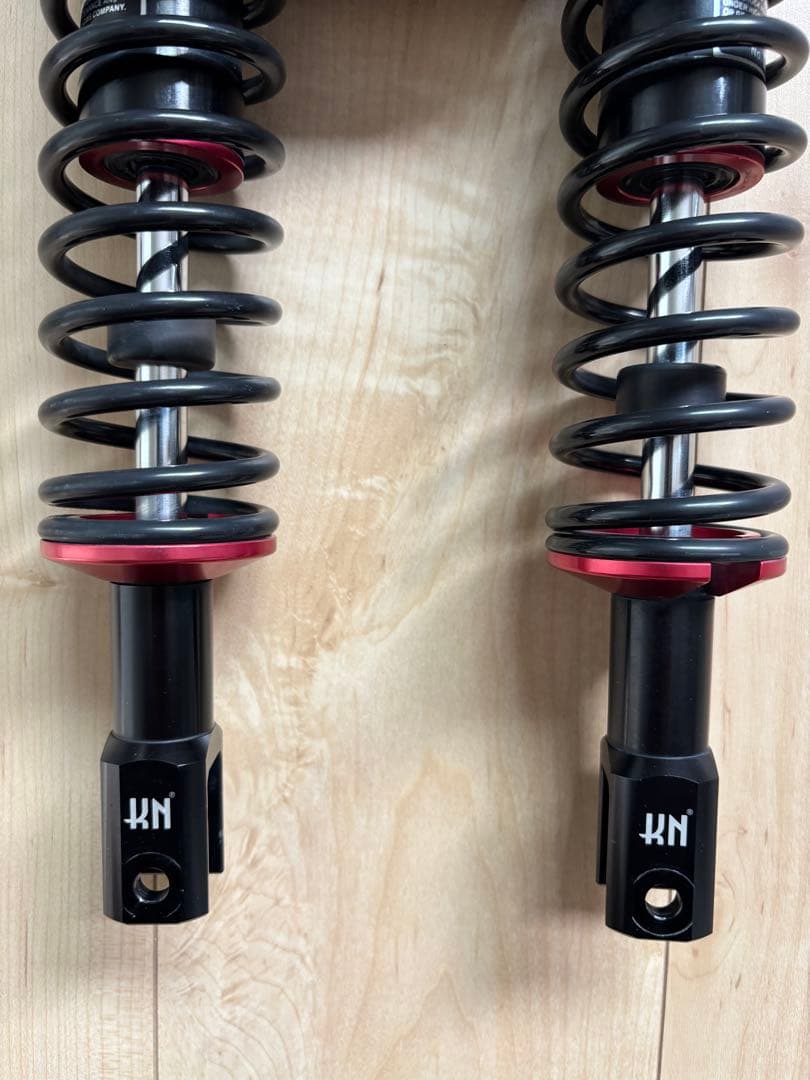 シグナスX4型/BWS125 ショックアブソーベント　レッド KN企画 リアサス