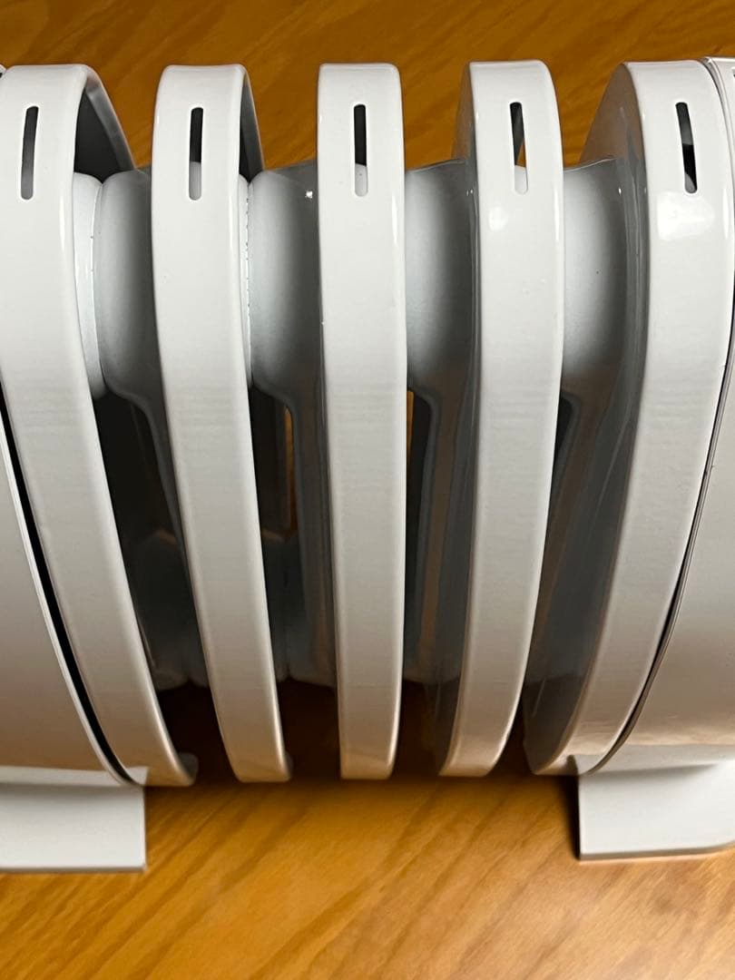 【美品】DeLonghi NJ0505E オイルヒーター 500W