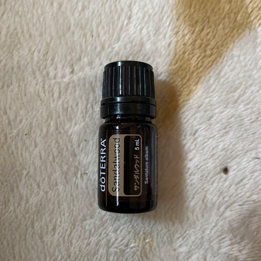 ドテラ　サンダルウッド