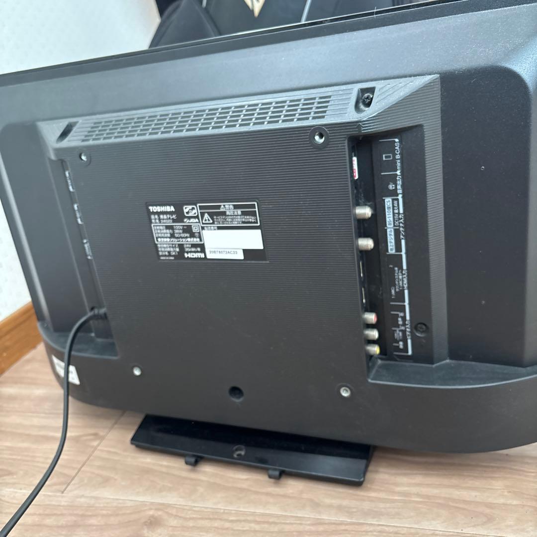東芝　REGZA 液晶テレビ　24インチ 形式24S22