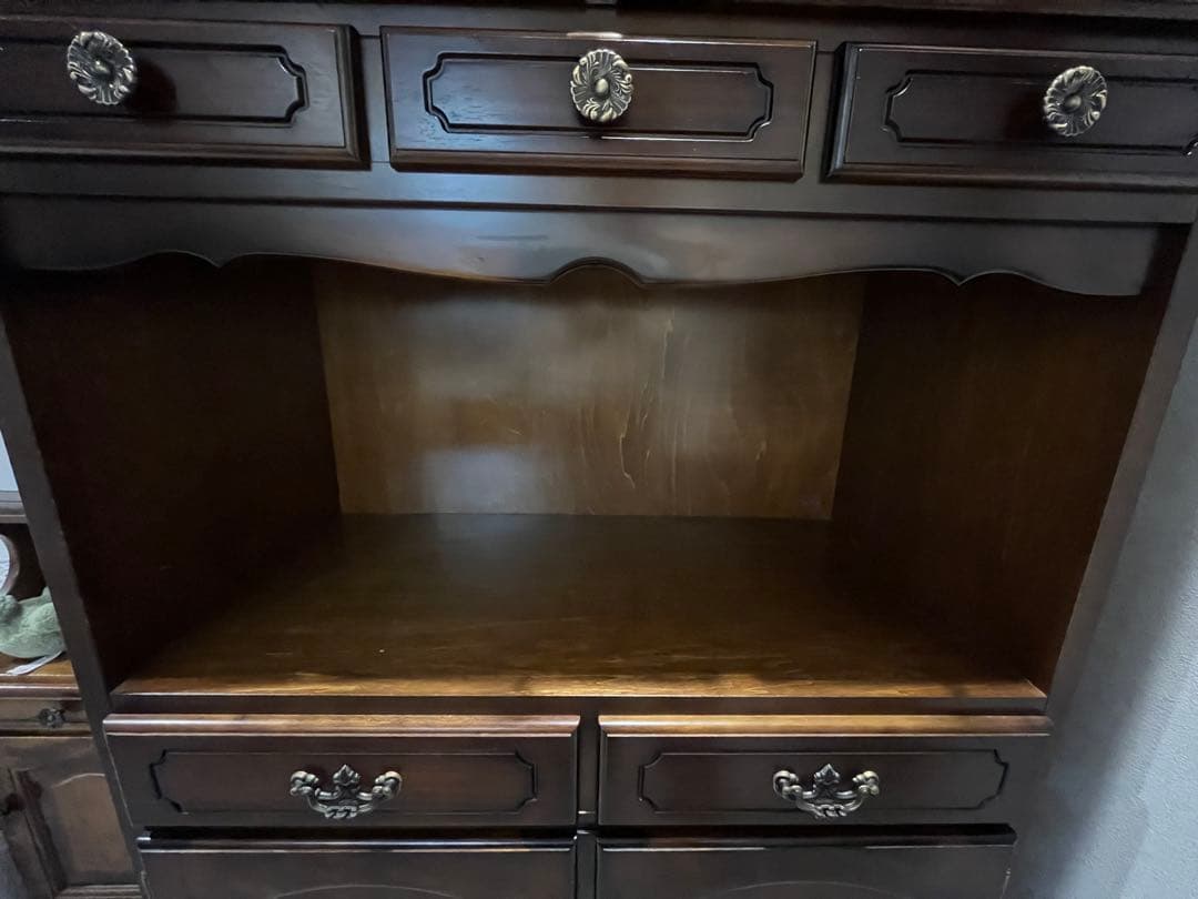 カリモク コロニアル キャビネット 食器棚