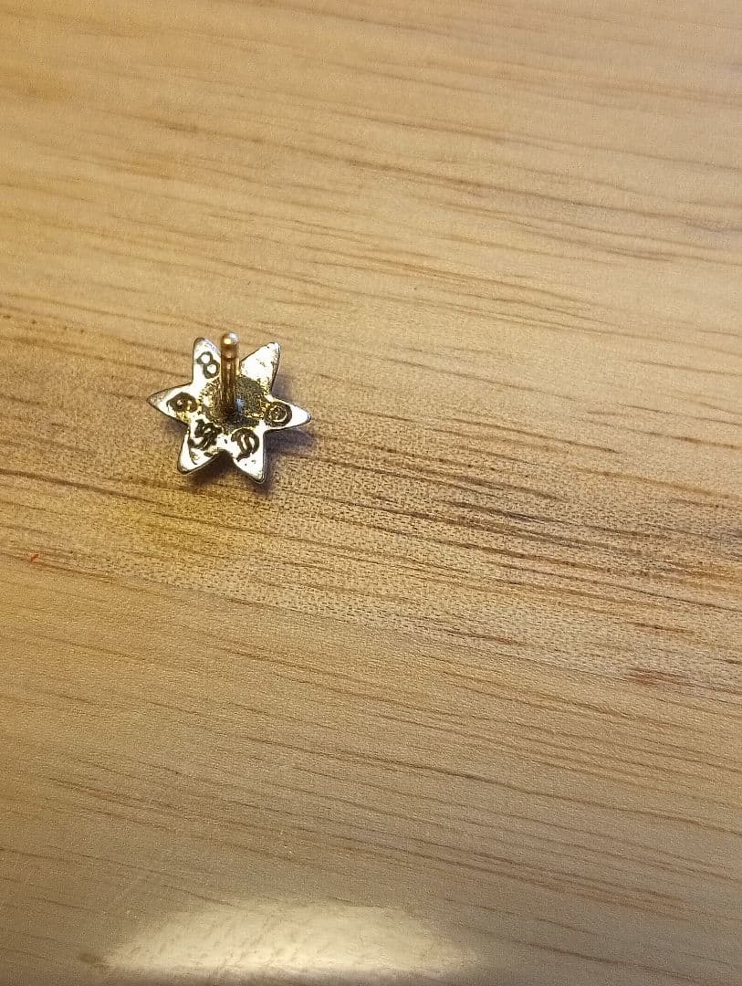 シルバー 星形ピアス 片耳用