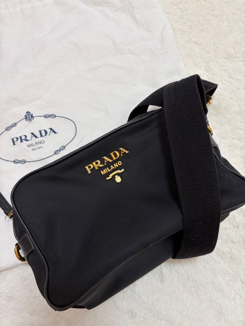 【袋付き】♡PRADA♡ナイロン　ショルダーバッグ　ブラック　正規品