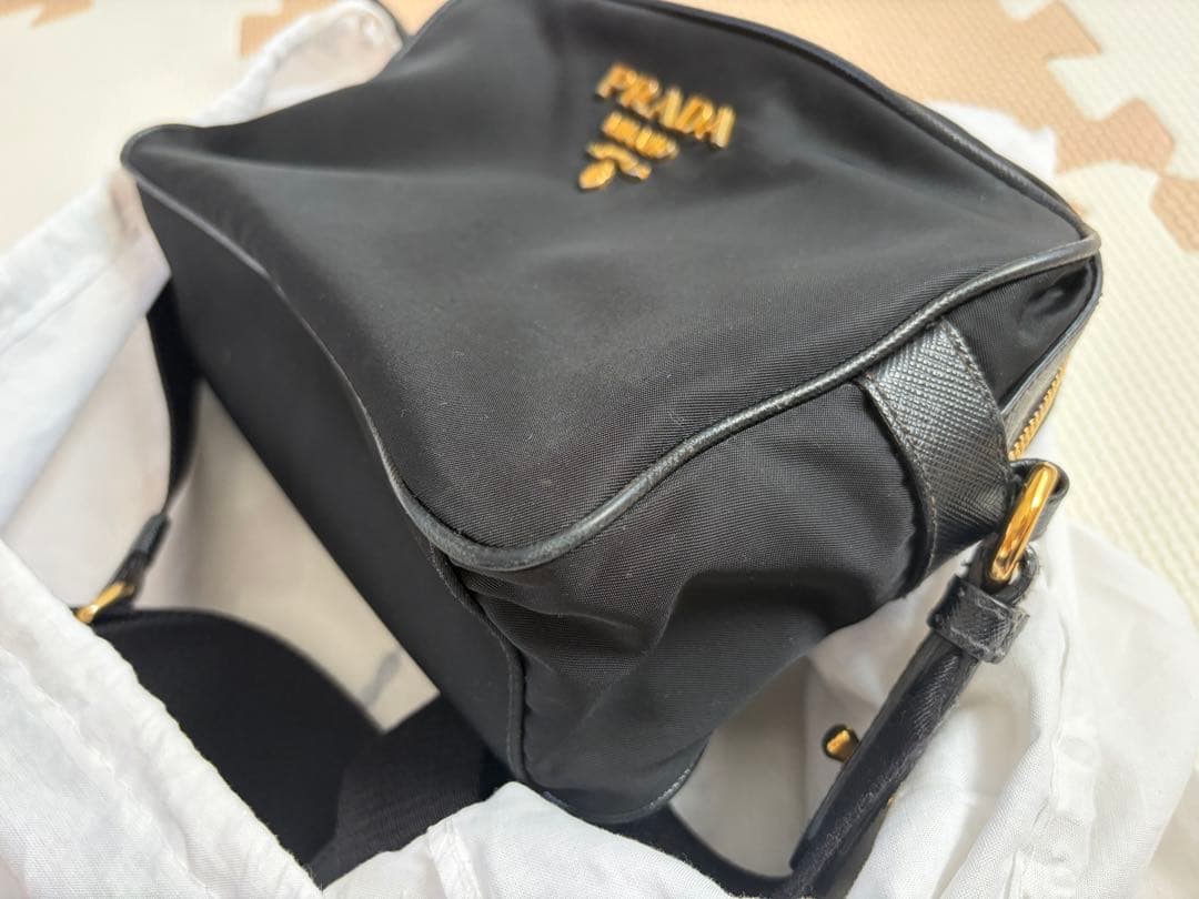 【袋付き】♡PRADA♡ナイロン　ショルダーバッグ　ブラック　正規品