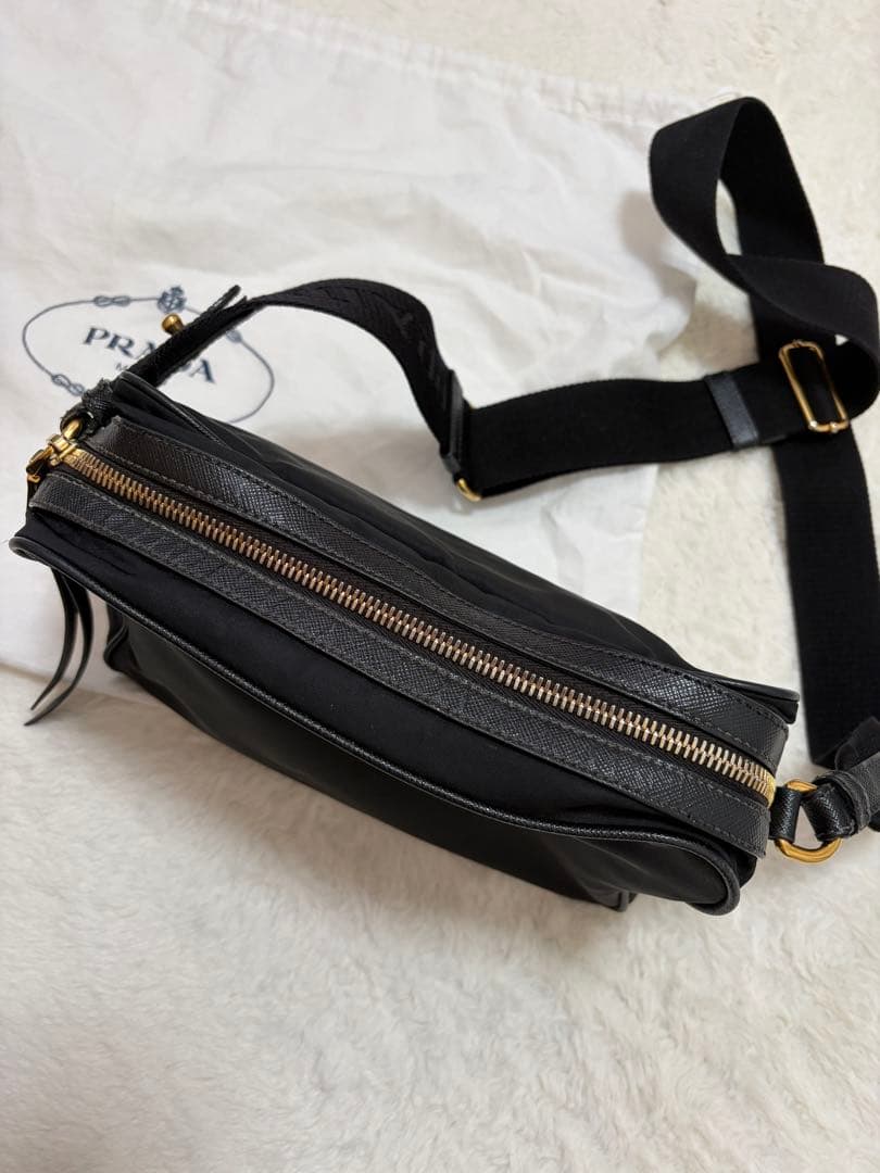 【袋付き】♡PRADA♡ナイロン　ショルダーバッグ　ブラック　正規品