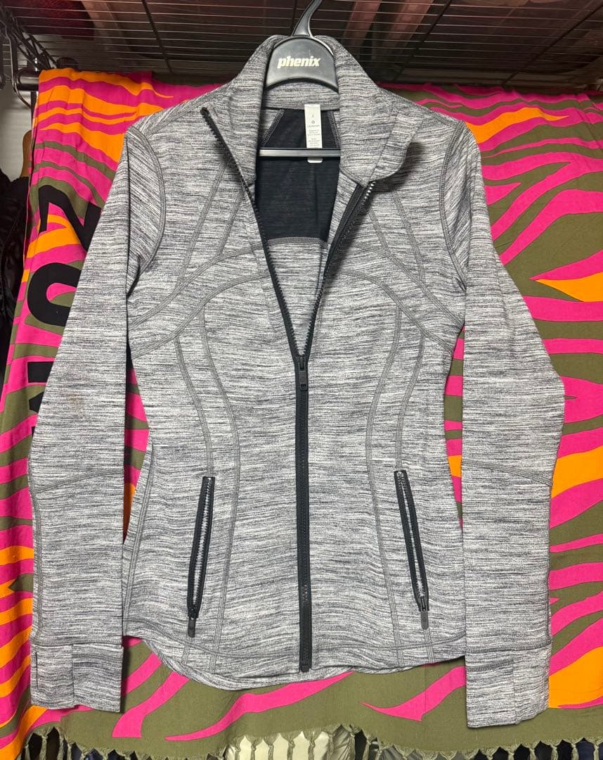正規品 美品 lululemon define ジャケット グレー