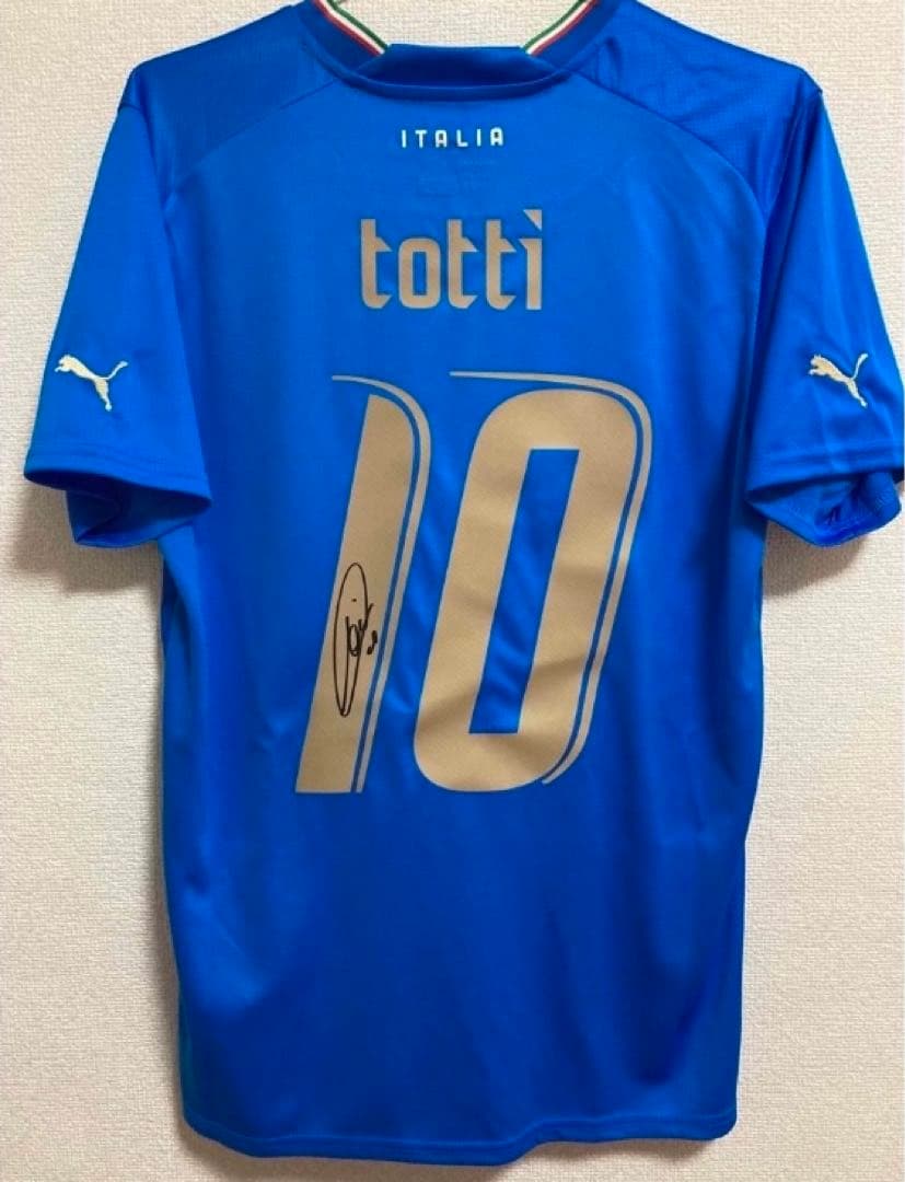 【証明書付】直筆サイン入り トッティ イタリア代表 ユニフォーム