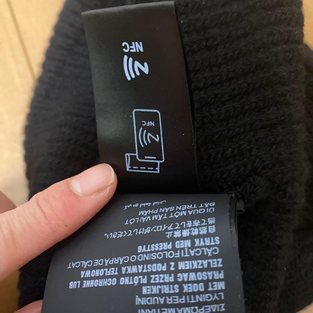 PRADA ロゴ付き黒ビーニー メンズL