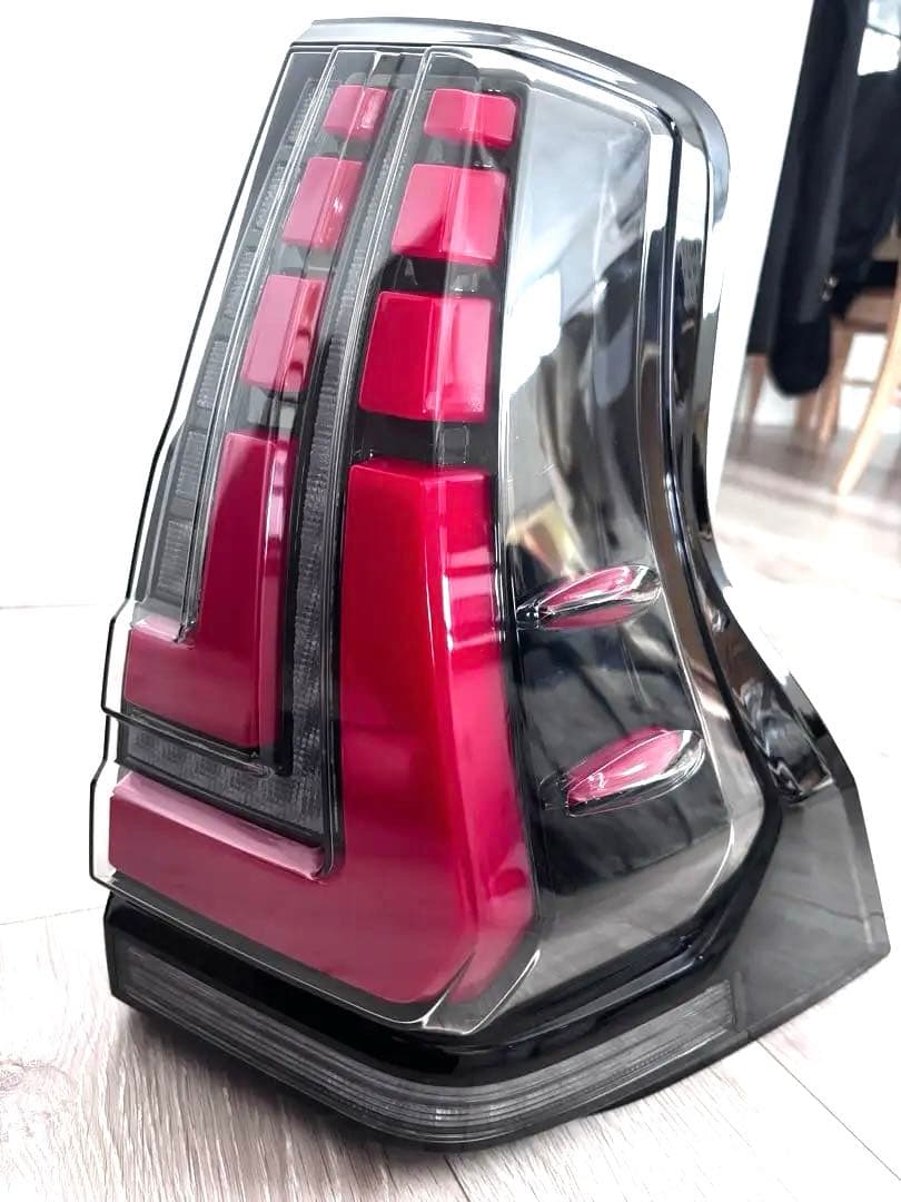 プラド150 車外LEDテールランプ　流れるウィンカー