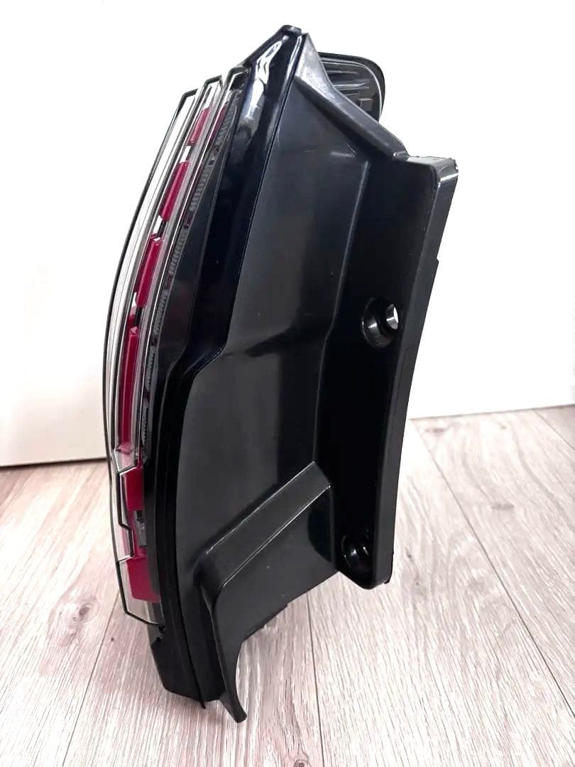 プラド150 車外LEDテールランプ　流れるウィンカー