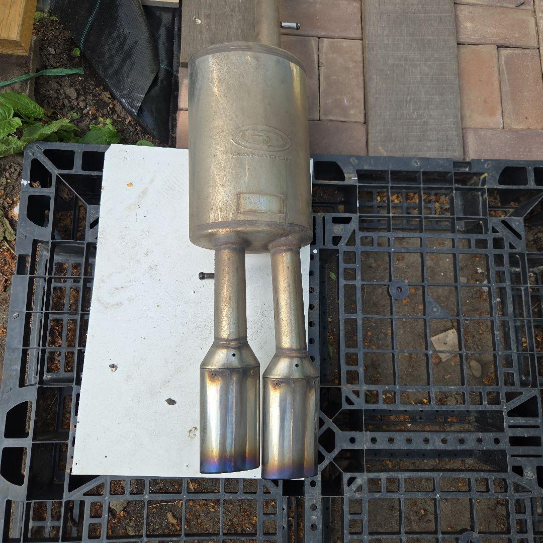 CANAGER PASSION マフラー　プリウスα用