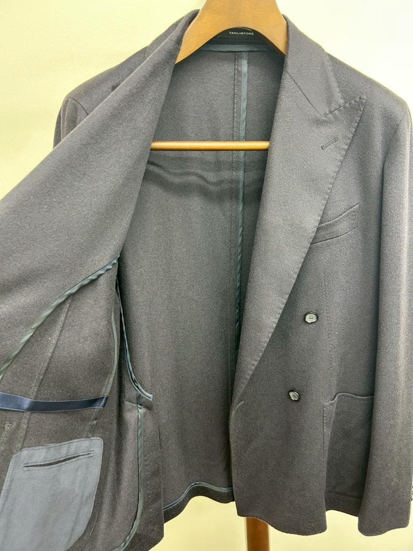 TAGLIATORE（タリアトーレ）　ジャケット　ネイビー