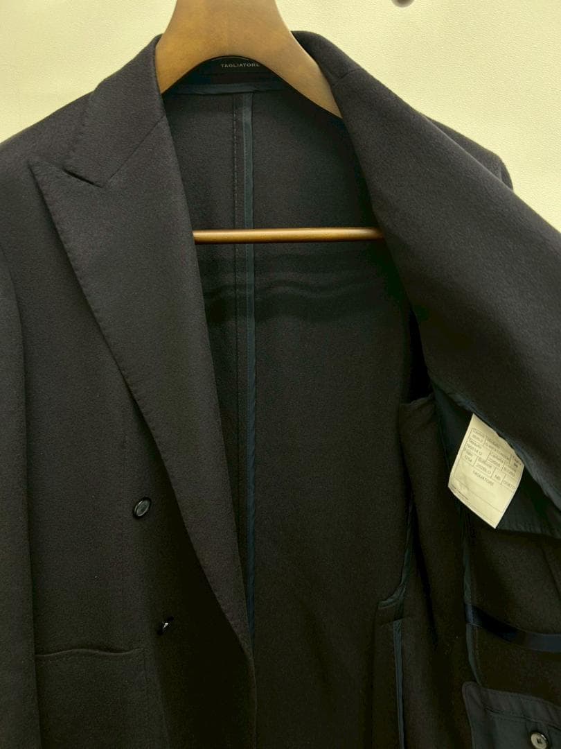 TAGLIATORE（タリアトーレ）　ジャケット　ネイビー