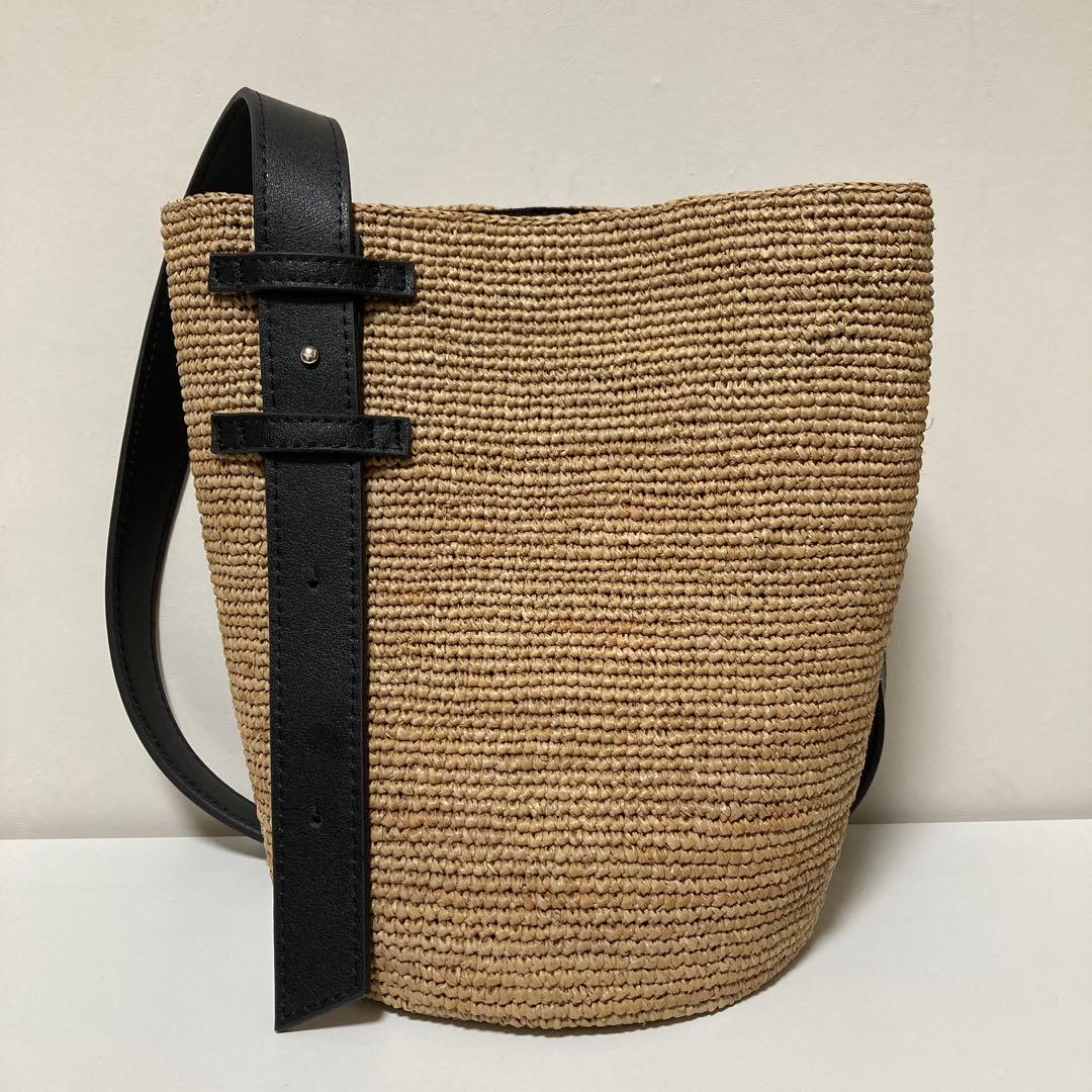 マロン　北欧暮らしの道具店 「大人を、軽やかに」ラフィアのショルダーバッグ