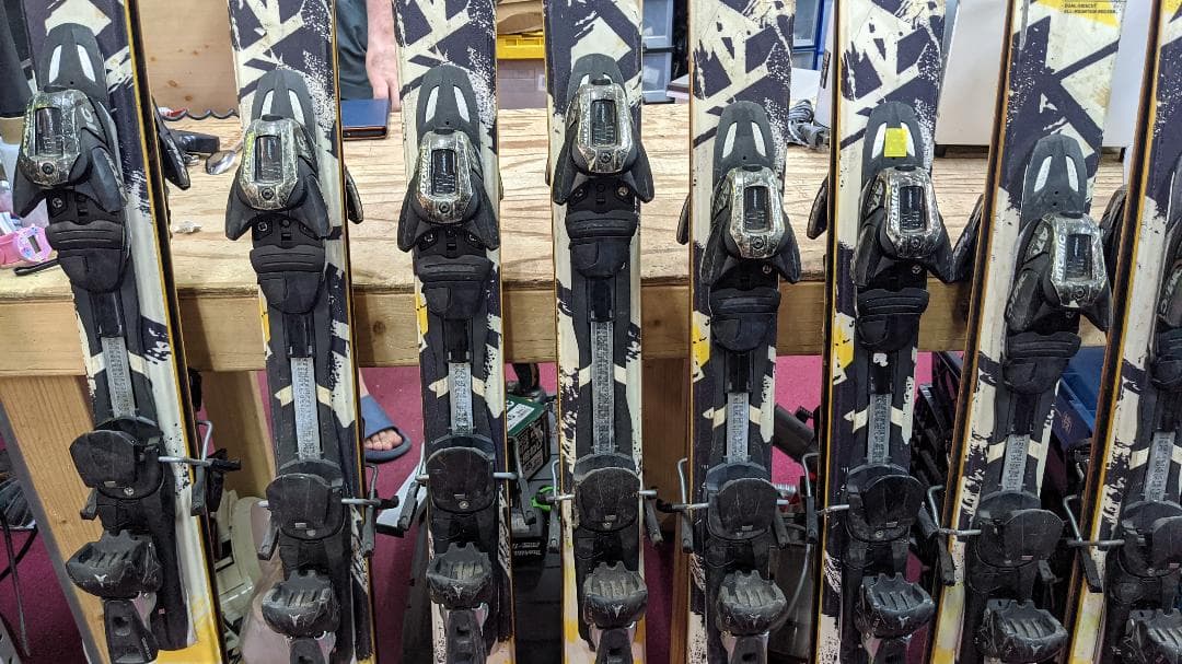 8セット ATOMIC RIVAL アトミック ヴァンテージ ライバル スキー