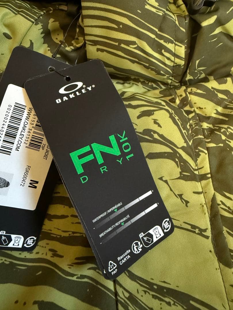 新品 OAKLEY スノーボードジャケット Lサイズ