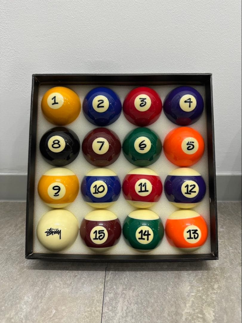 ビリヤード STUSSY BILLIARD BALLS