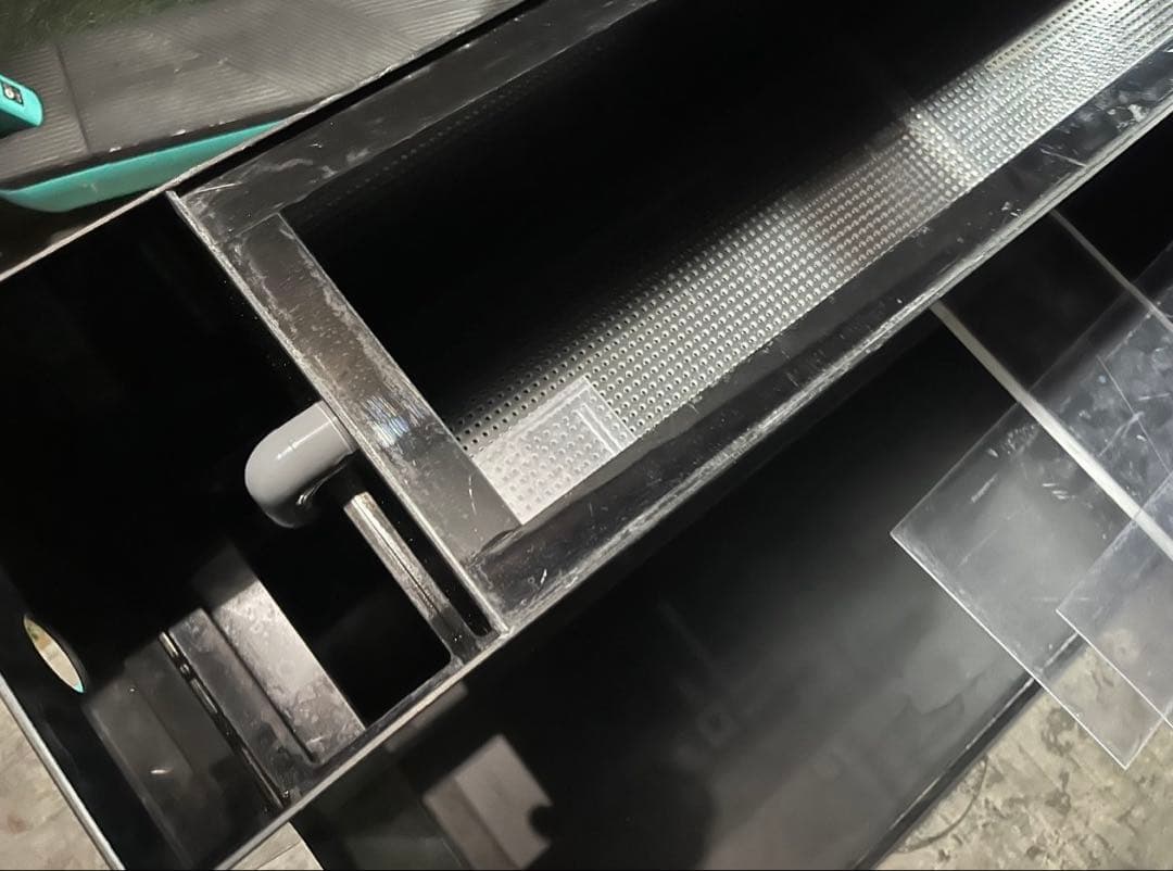 1500×600×550 アクリル水槽 上部フィルターセット蓋付き