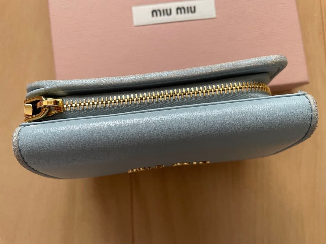 ミュウミュウ MIU MIU 二つ折り財布 マテラッセ 箱あり