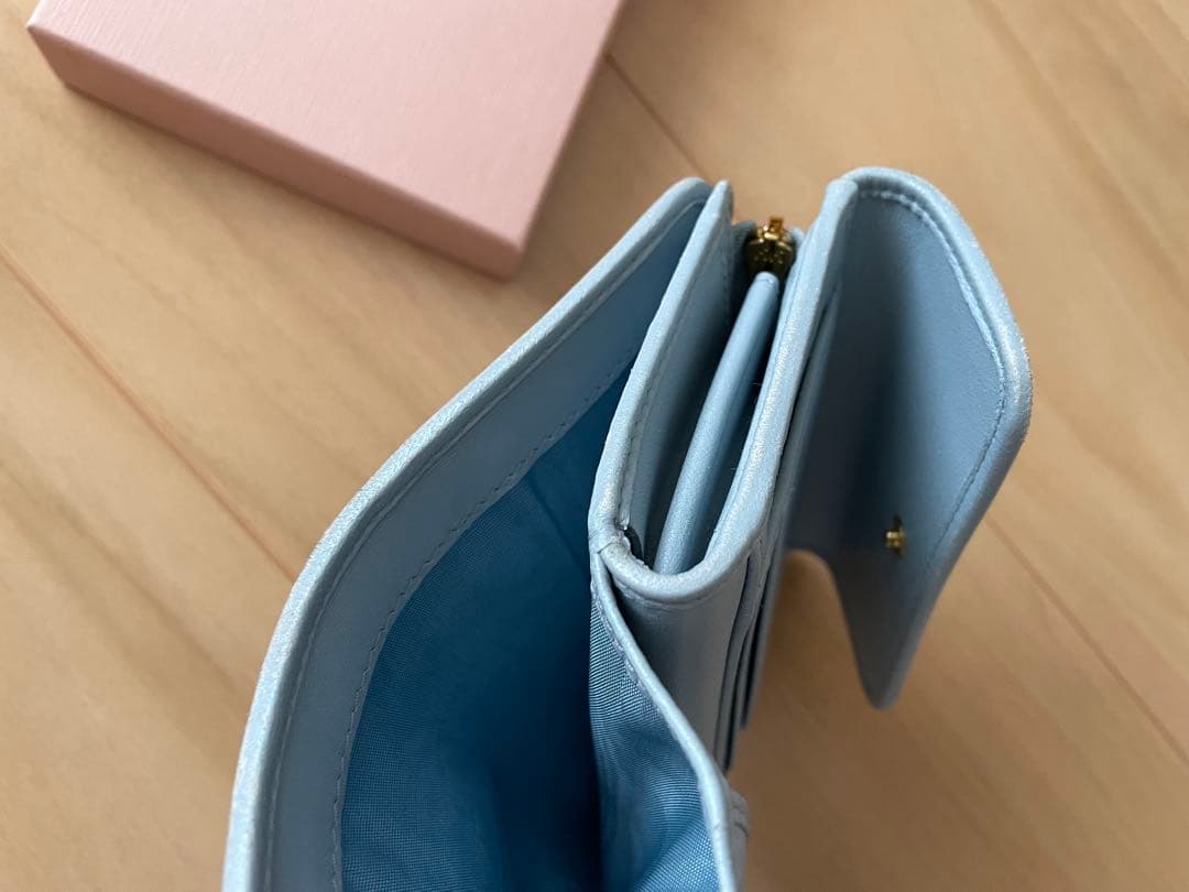 ミュウミュウ MIU MIU 二つ折り財布 マテラッセ 箱あり