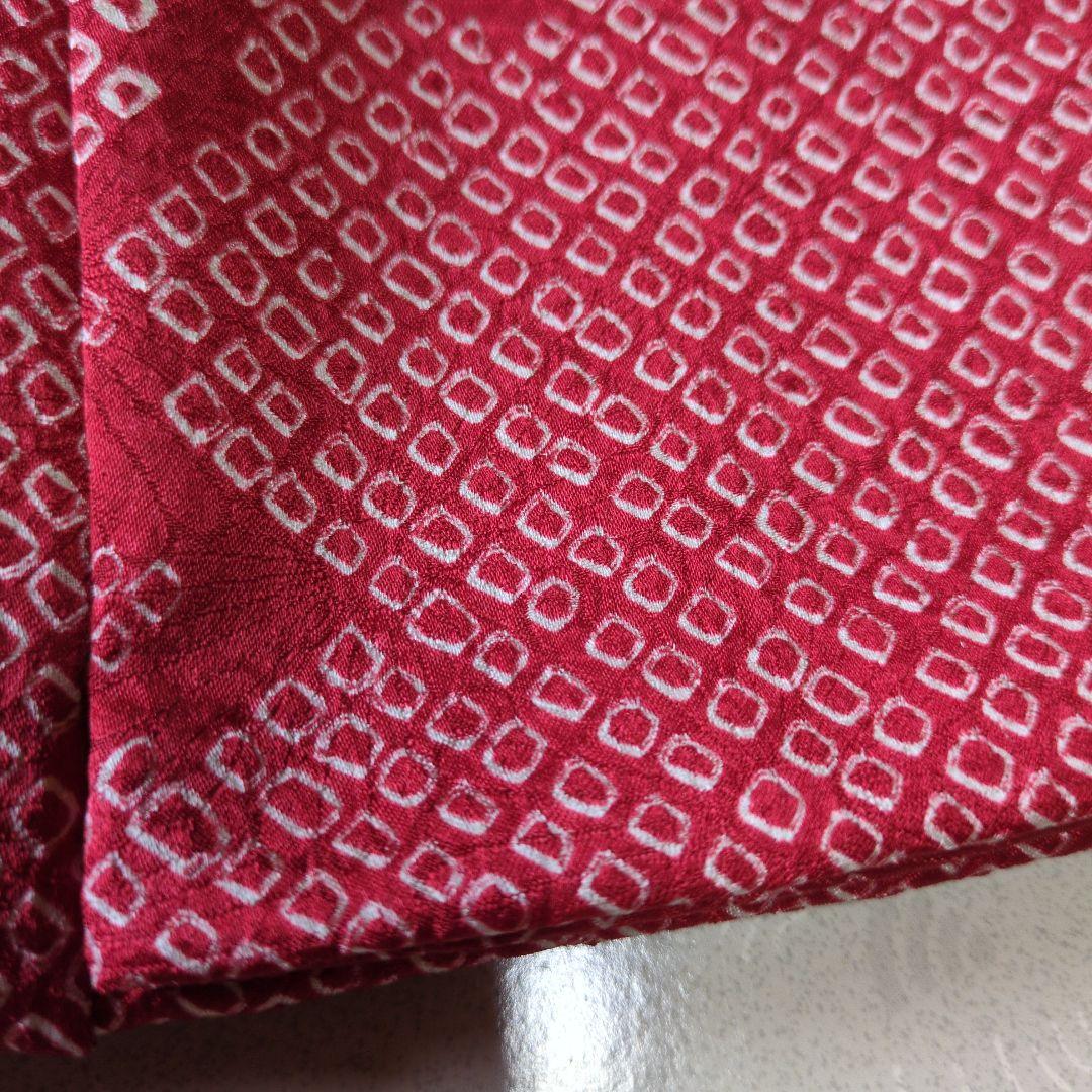 七五三３歳正絹総絞り手縫いの被布(巾着付き）赤色