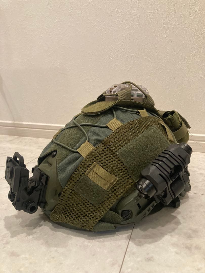 【新品未使用！】FASTタイプオリーブドラブ ミリタリーヘルメット