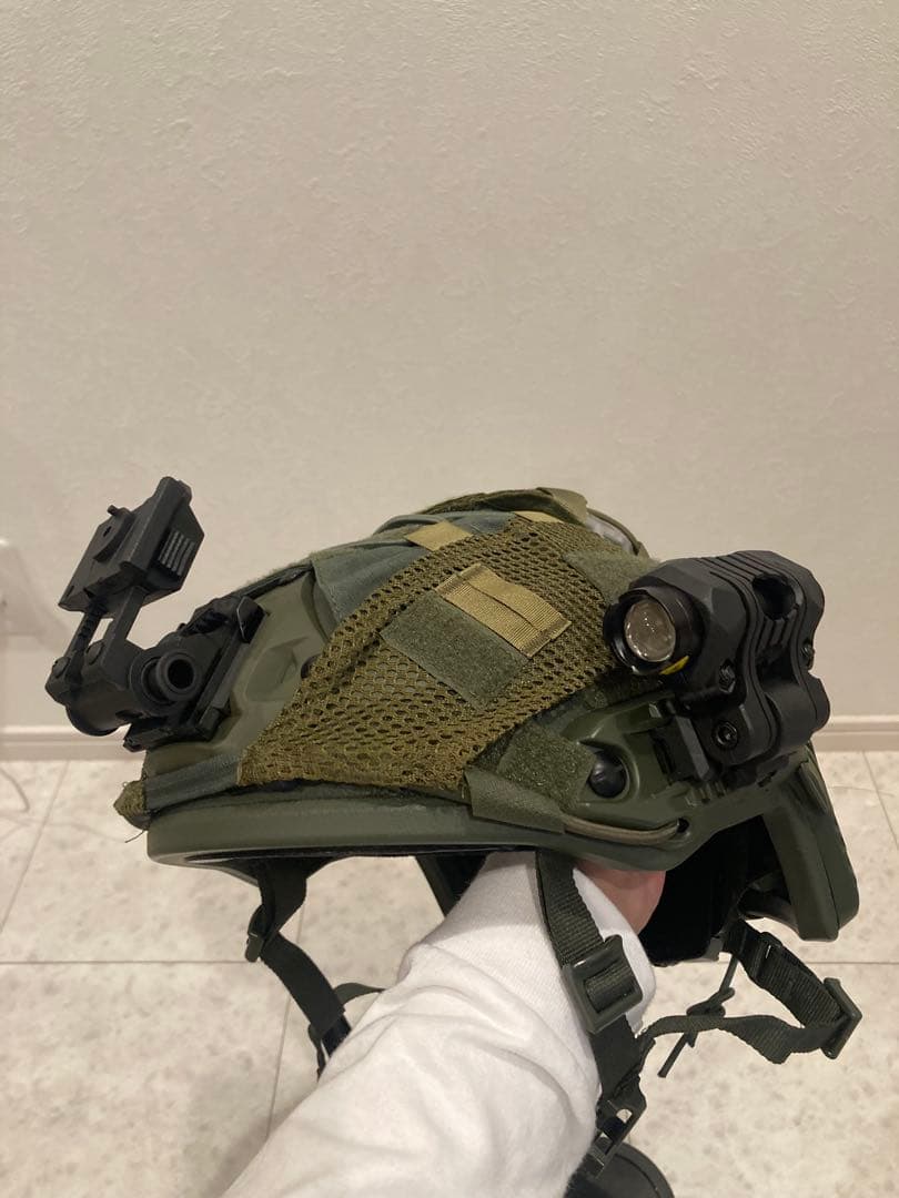【新品未使用！】FASTタイプオリーブドラブ ミリタリーヘルメット