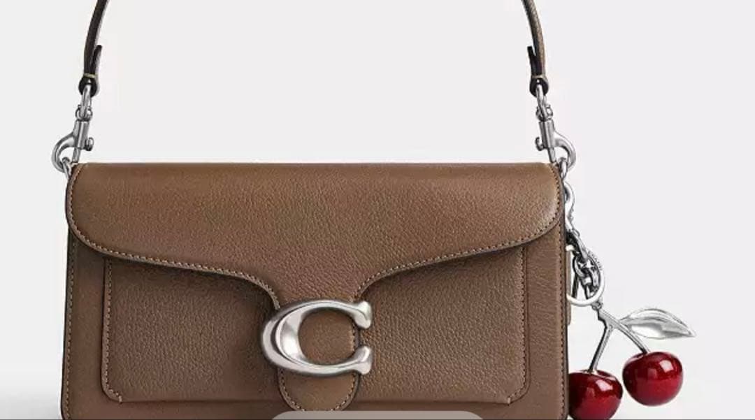 【新品未使用】コーチ coach バッグチャーム チェリー　さくらんぼ