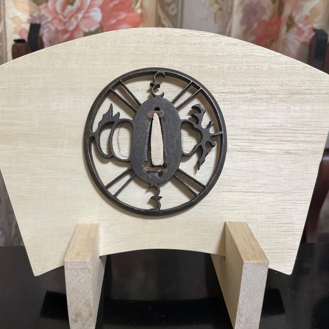 鍔　鉄透かし鍔　室町時代　刀装具