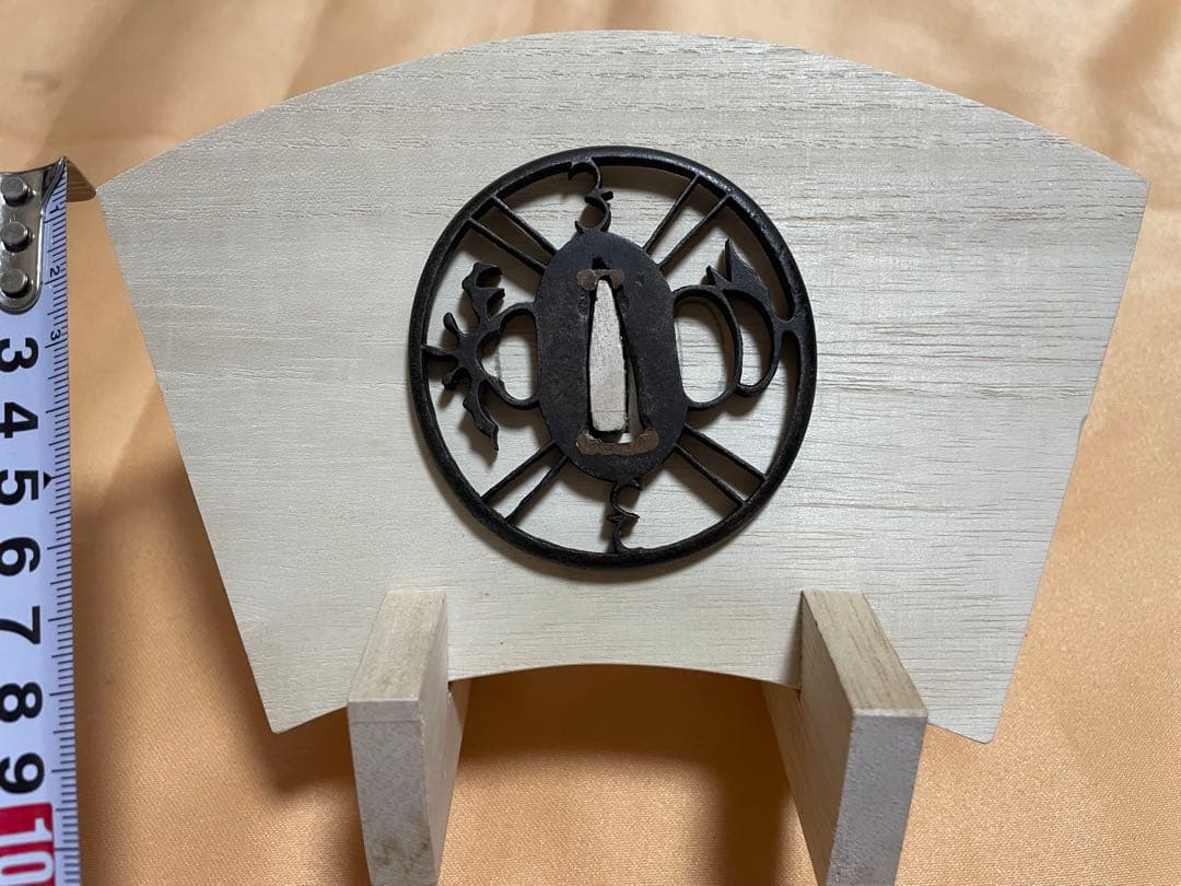 鍔　鉄透かし鍔　室町時代　刀装具