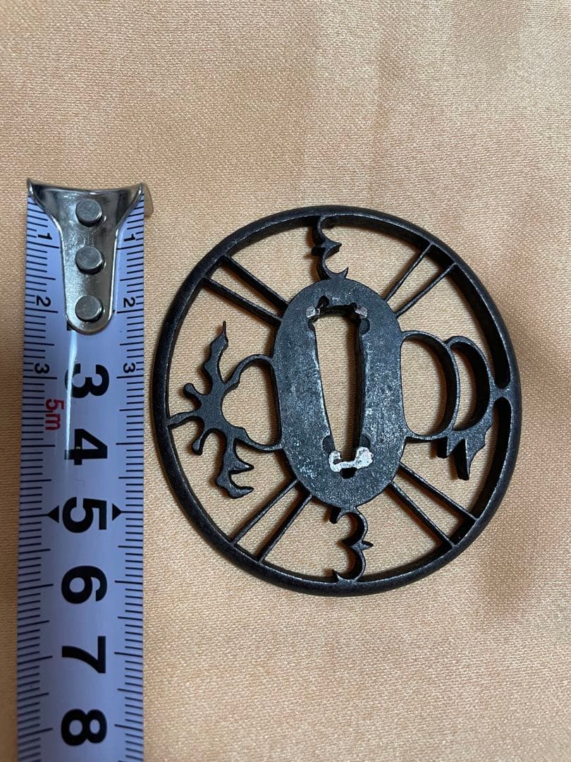 鍔　鉄透かし鍔　室町時代　刀装具