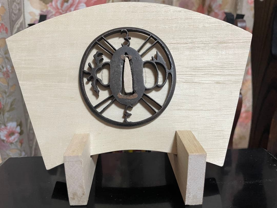 鍔　鉄透かし鍔　室町時代　刀装具