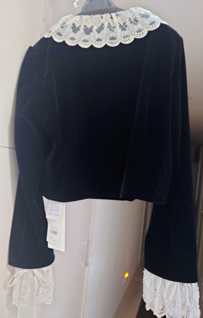 新品未使用品L.B CANDY STOCKスカラップビジューアタッチドジャケット