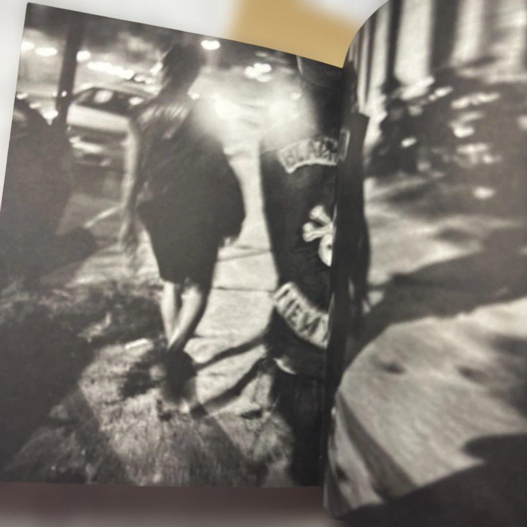 洋書 BIKE KILL JULIE GLASSBERG 19/25