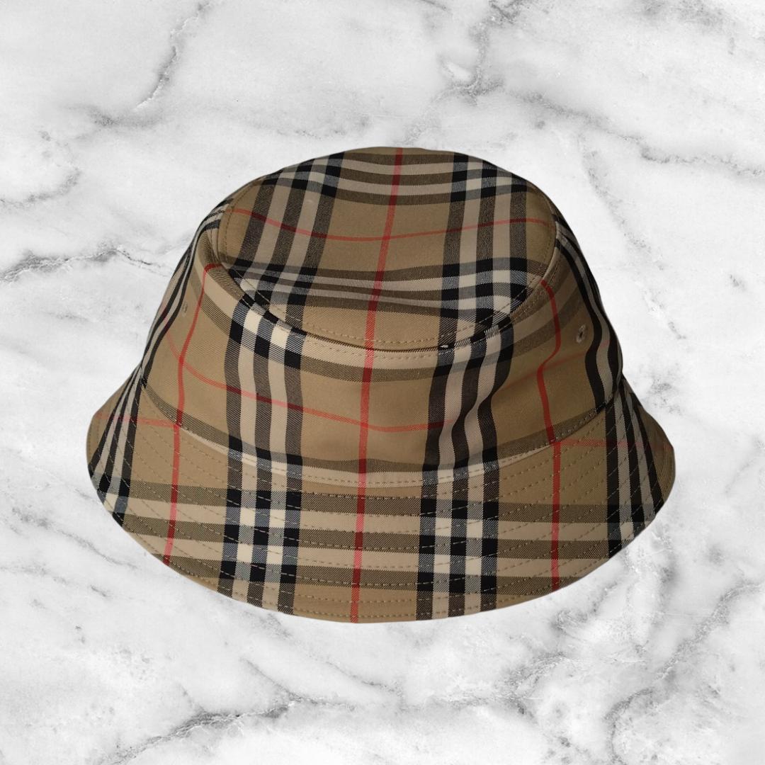 【タグなし未使用】バーバリーロンドン バケットハット ノバチェック柄 ベージュ